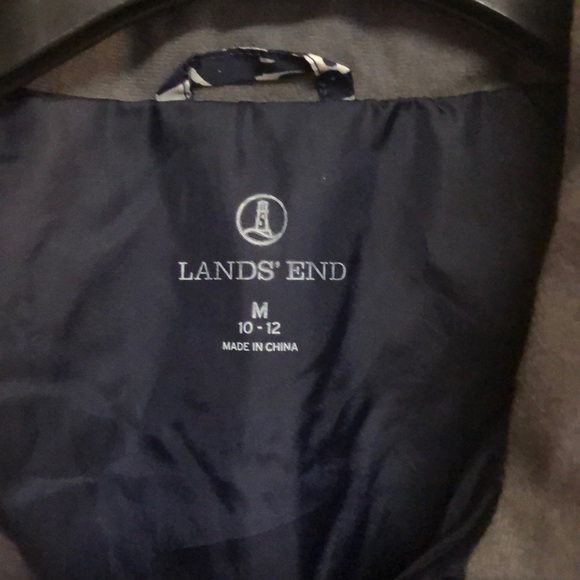 Lands’ End Puff Vest! - Picture 2 of 6